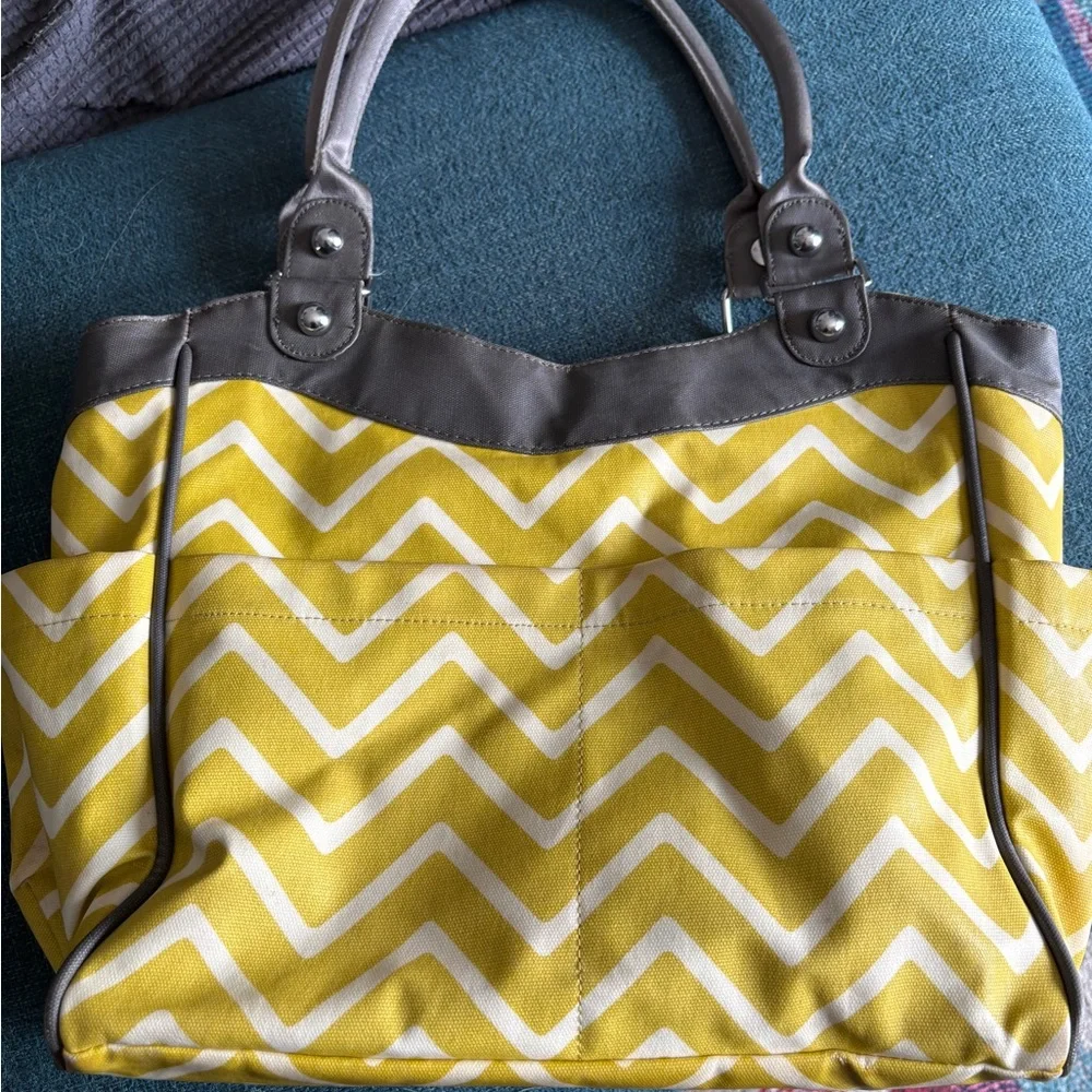 Petunia Pickle Bottom‎ Yellow and Gray Chevron Baby Bag